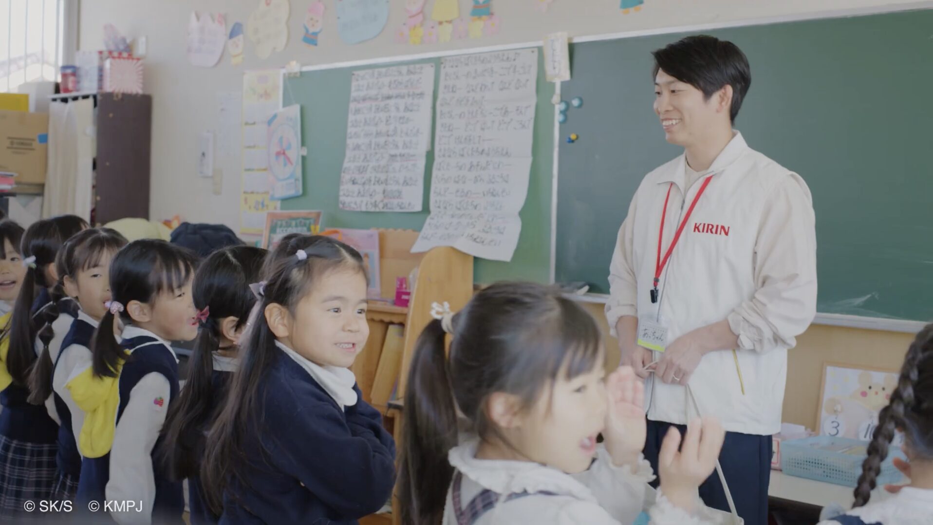 KIRIN CM「キリン よろこびがつなぐ 大切な日を守る 卒園式篇」