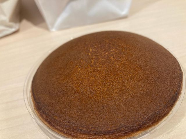 【ABEMA大相撲LIVE #春場所 】
本日 #5日目
解説に大岩戸さん🎙
実況は @tosakajunichi アナ❕ 

📸登坂アナからどら焼きの差し入れを頂きました

＠ABEMAで無料配信中
abema.tv/now-on-air/sumo

ごご4時からぜひご覧ください👀

#sumo #大相撲 #相撲 #3月場所